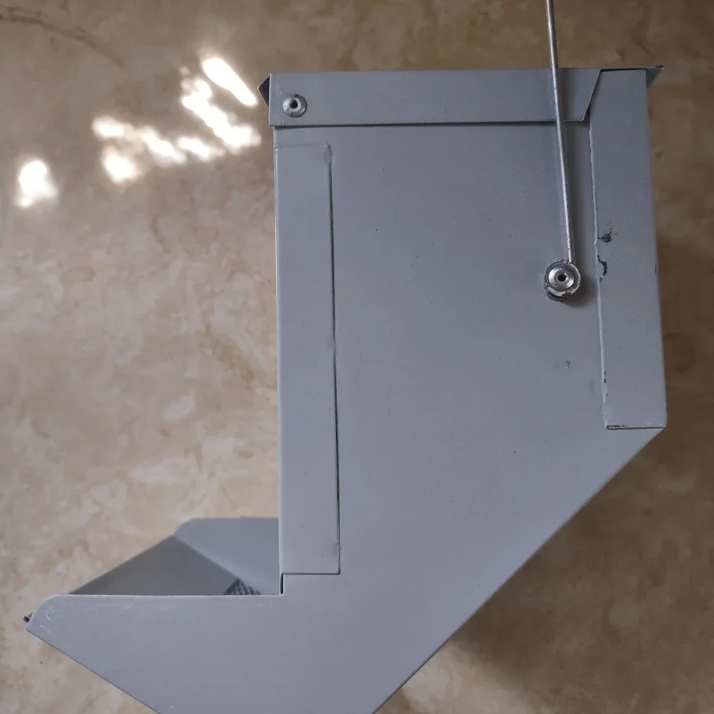 Small Pet Hay Feeders